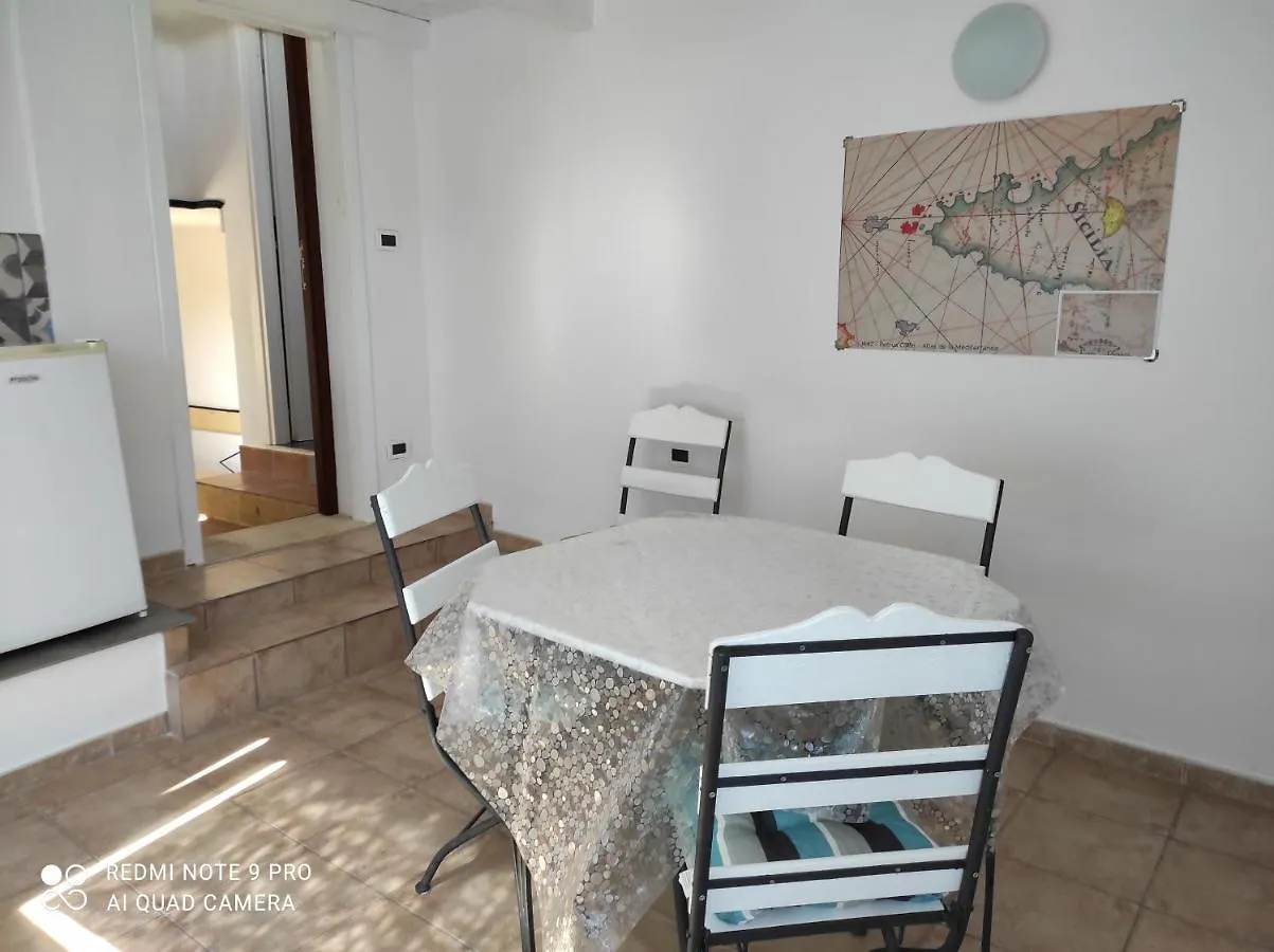 La Casetta Di Tufo Apartment Favignana